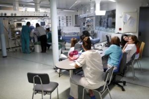 España en atención sanitaria y acceso al sistema de salud